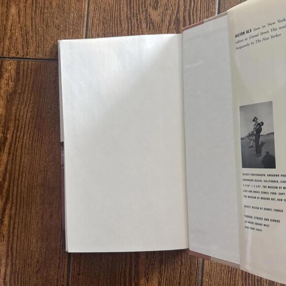 The Women by Als, Hilton; Lindsay - Picture 4 of 4